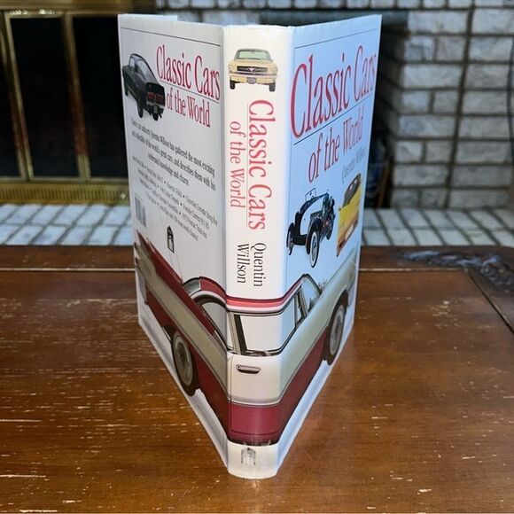 CLASSIC CARS OF THE WORLD a Coffee Table Book by Quentin Willson - Picture 2 of 16